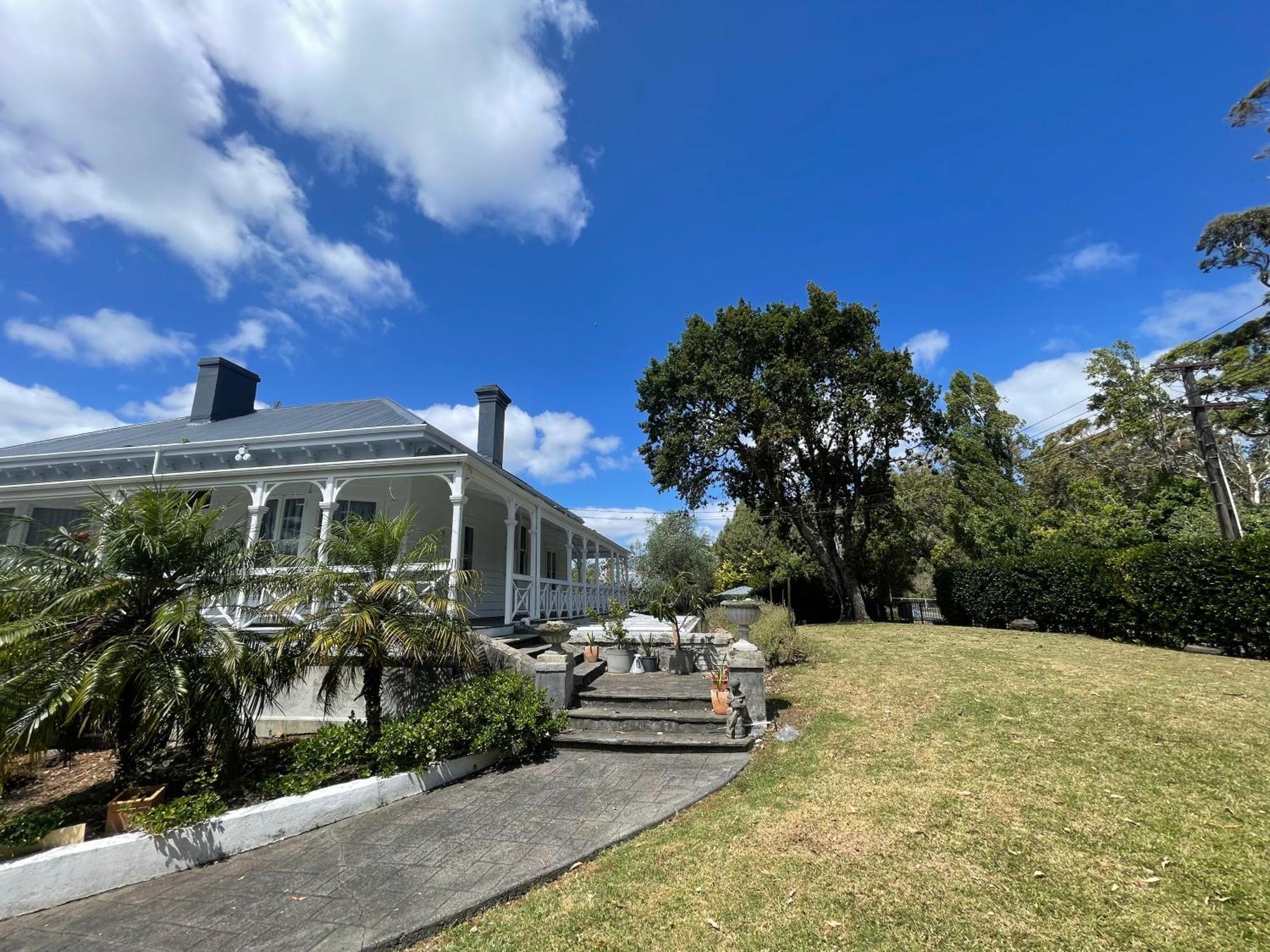 Western Springs To Heritage Guest house Auckland