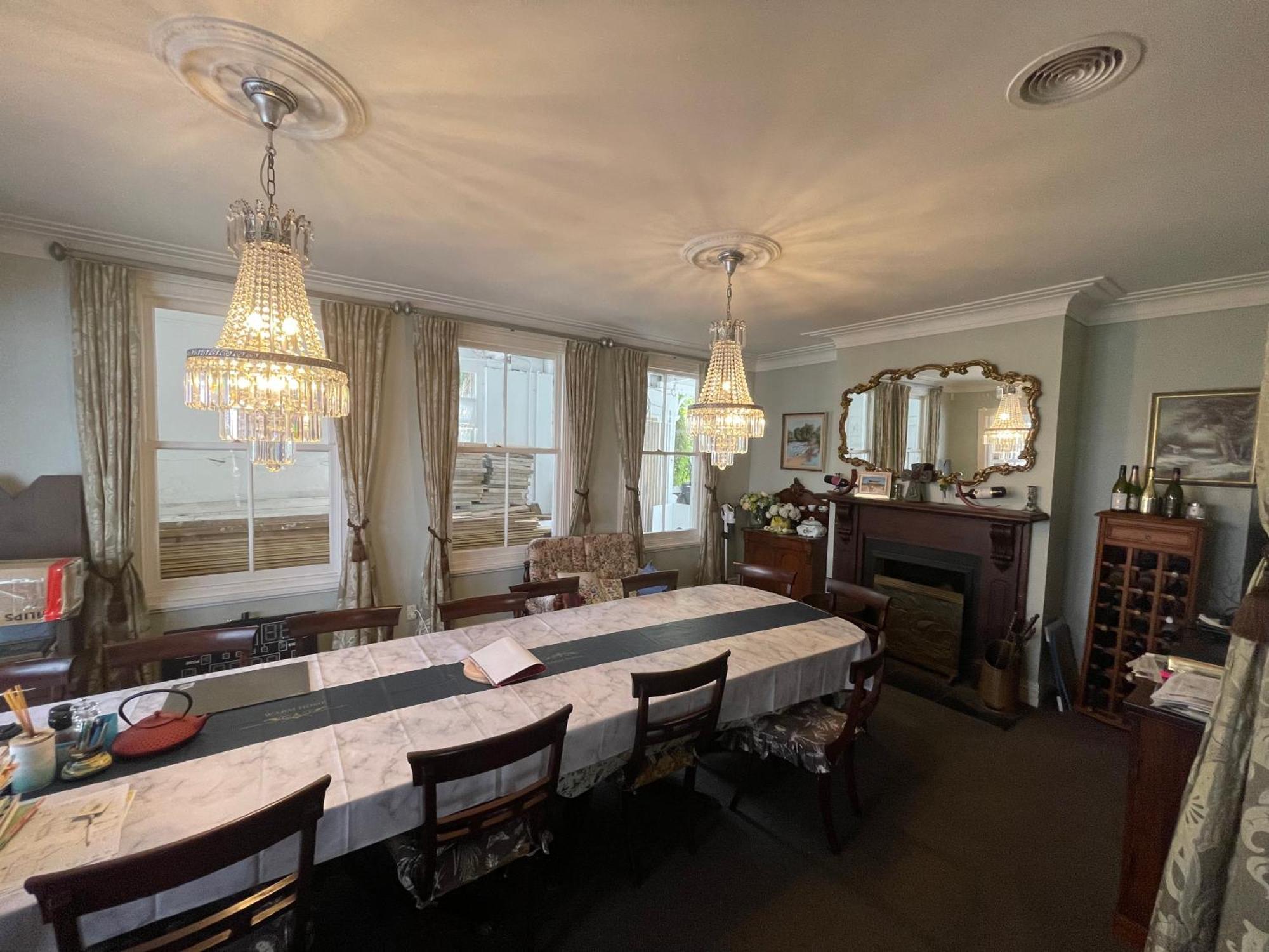 Western Springs To Heritage Guest house