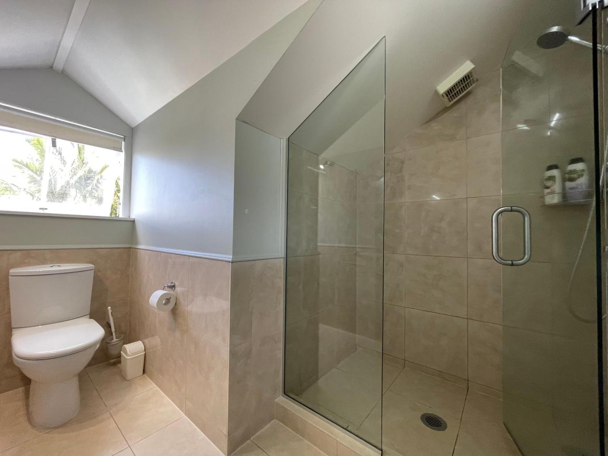 Western Springs To Heritage Guest house 4*