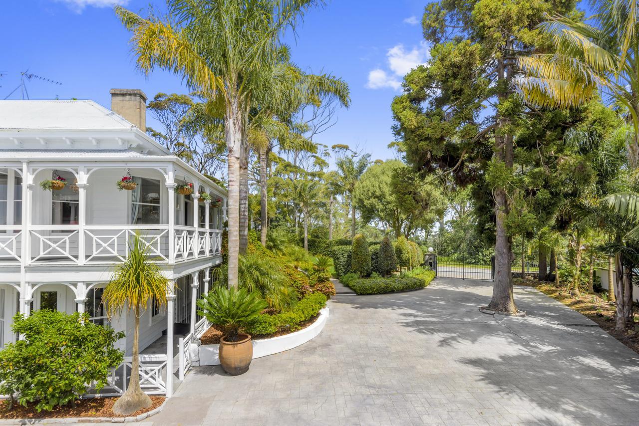 Western Springs To Heritage Guest house