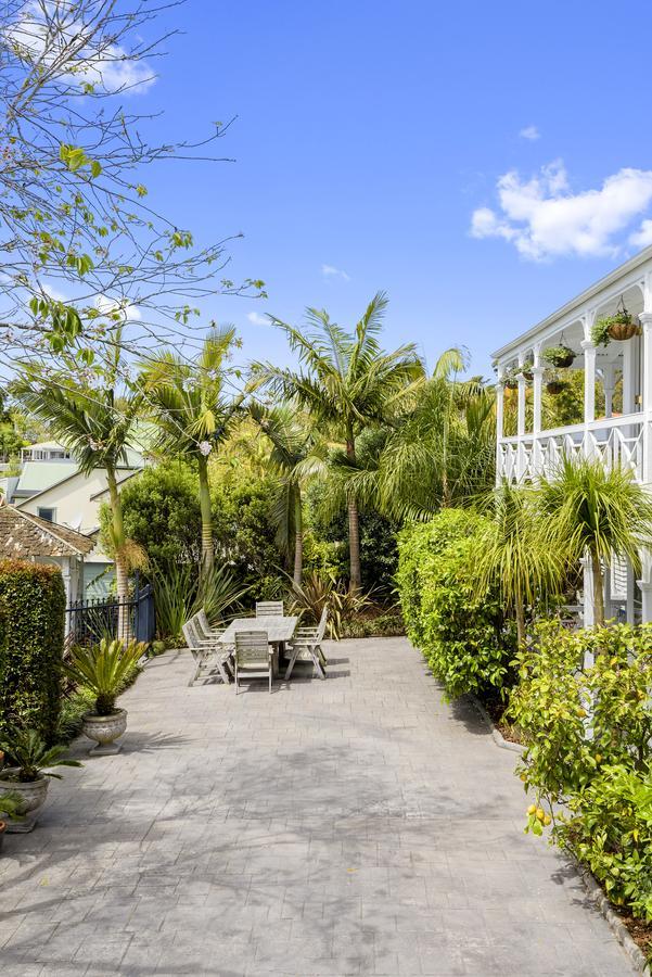 Western Springs To Heritage Guest house Auckland